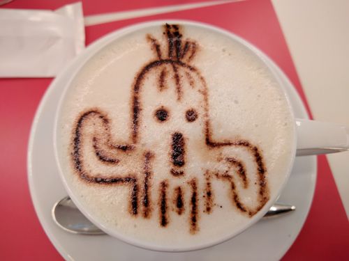 Pampas art latte