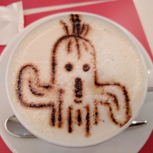 Pampas art latte