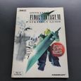 Couverture avant du livre avec Cloud et le logo de Final Fantasy VII.