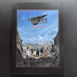 Couverture avant du livret montrant tous les héros regardant l’horizon.