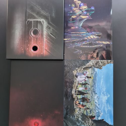 Content of the album box