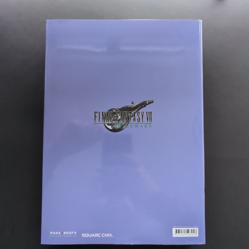Back cover of the book showing the Final Fantasy VII Remake logo.