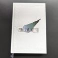 Couverture avant du livre avec le logo de Final Fantasy VII.
